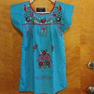 Handmade typical embroidery cotton flowers 🌺🌹 girl dress.